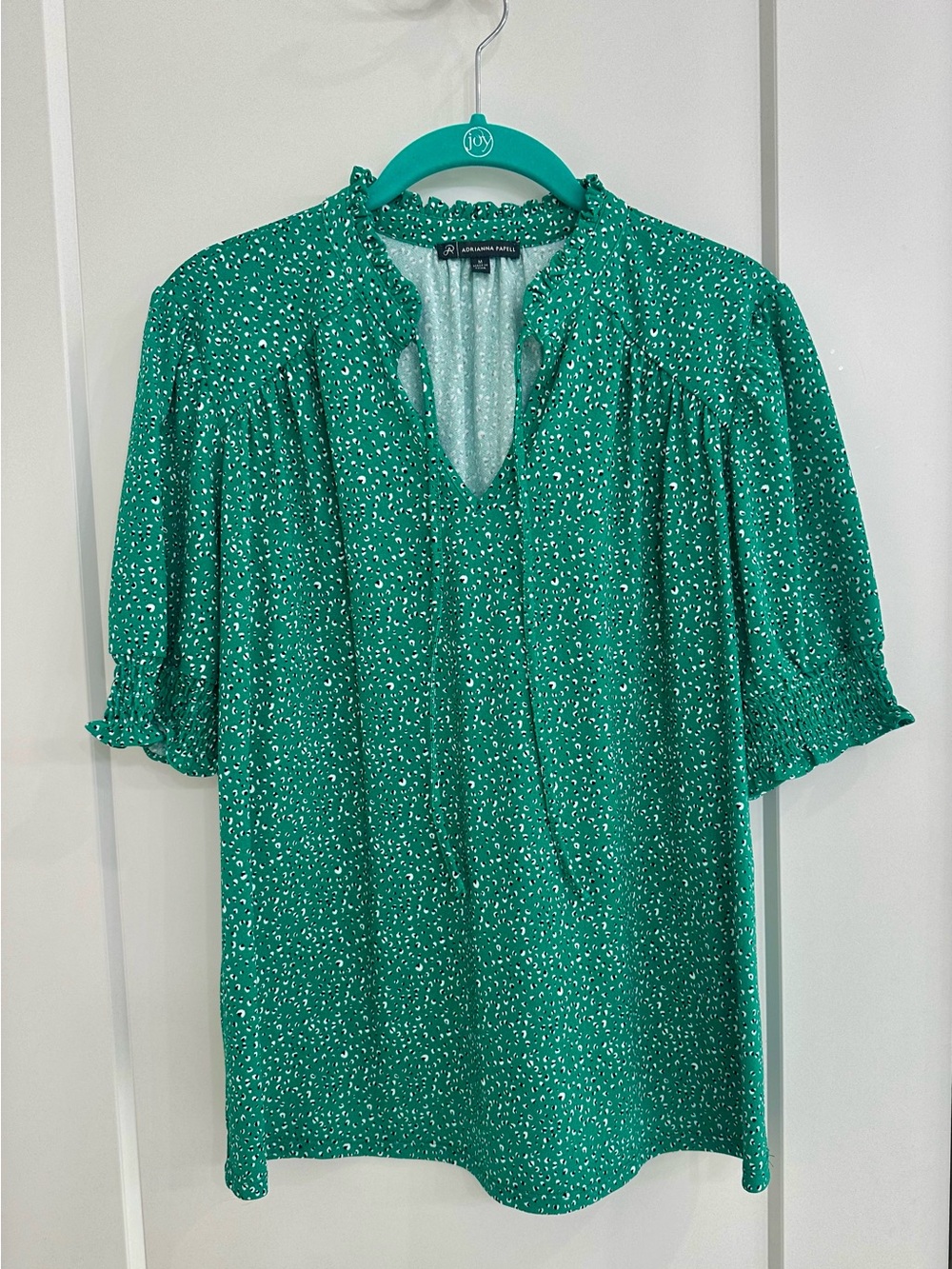 Adrianna Papell Green Printed Ruffle Neck Blouse
